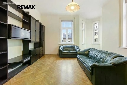 Prodej bytu 2+1 56 m² Hlavní třída, Mariánské Lázně