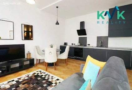 Prodej bytu 1+kk 50 m² Sadová, Karlovy Vary