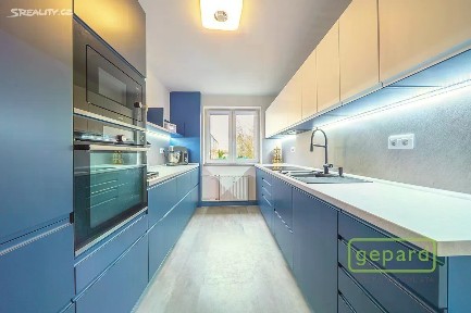 Prodej bytu 3+1 99 m² Šumavská, Karlovy Vary