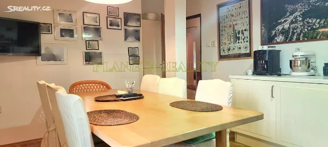 Prodej bytu 3+1 110 m² Raisova, Karlovy Vary