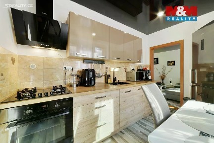 Prodej bytu 2+1 51 m² Bukovany
