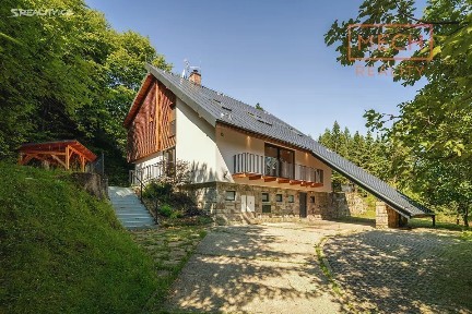 Prodej ubytovacího zařízení 143 m²