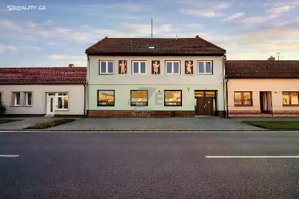 Prodej ubytovacího zařízení 743 m²