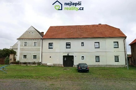 Prodej vícegeneračního domu 446 m², pozemek 782 m²