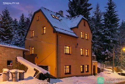 Prodej vily 207 m², pozemek 634 m²