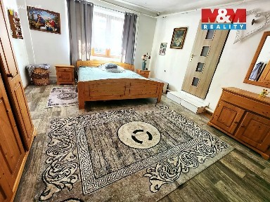 Prodej rodinného domu 208 m², pozemek 253 m² Jimlín - Zeměchy