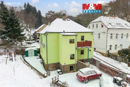 Prodej rodinného domu 149 m², pozemek 877 m² Horní, Hrob