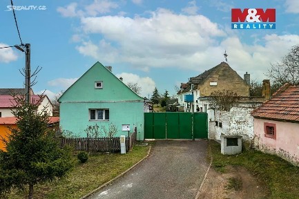 Prodej rodinného domu 248 m², pozemek 2655 m² Strupčice - Hošnice