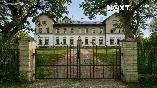 Prodej vícegeneračního domu 1784 m², pozemek 12927 m² Křimov