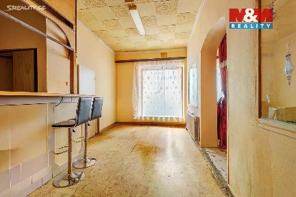 Prodej rodinného domu 258 m², pozemek 258 m² nám. Míru, Šluknov