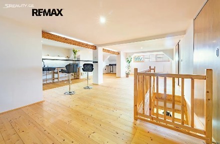 Prodej chalupy 322 m², pozemek 180 m²