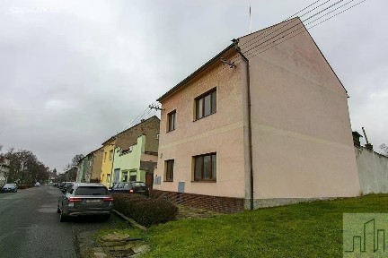 Prodej vícegeneračního domu 250 m², pozemek 953 m² Švermova, Lahošť