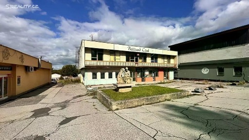 Prodej rodinného domu 600 m², pozemek 434 m²