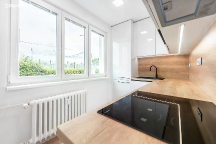 Prodej bytu 2+1 50 m² třída 3. května, Zlín - Malenovice
