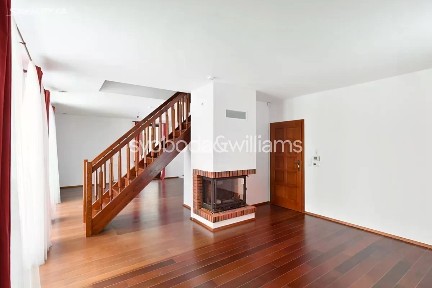 Prodej bytu 5+kk 119 m²