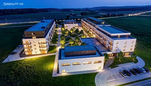 Prodej bytu 2+kk 131 m² Pod Strání, Hůry