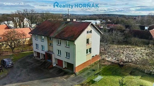 Prodej bytu 4+1 83 m² Stádlec
