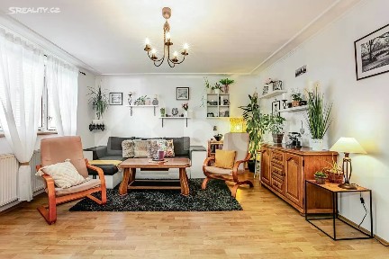 Prodej bytu 4+kk 75 m² Horní, Hůry