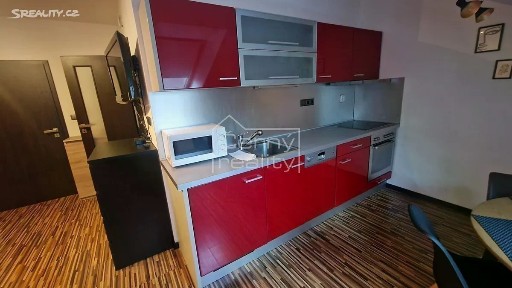 Pronájem bytu 1+kk 50 m²