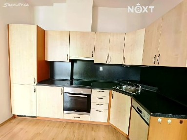 Pronájem bytu 3+kk 62 m²