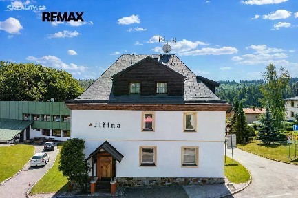 Prodej vícegeneračního domu 339 m², pozemek 521 m²