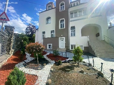 Prodej činžovního domu 744 m² Žukovova, Ústí nad Labem - Střekov