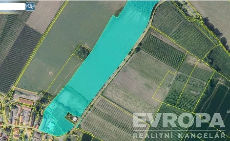 Prodej komerční nemovitosti 1180 m²
