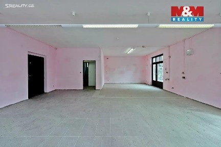 Prodej obchodního prostoru 80 m² Hřensko