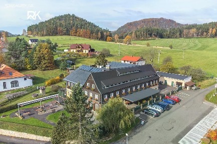 Prodej ubytovacího zařízení 2050 m² Jetřichovice