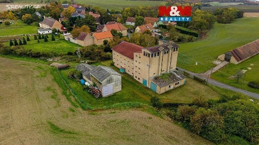 Prodej zemědělského objektu 2000 m² Křešice - Sedlec