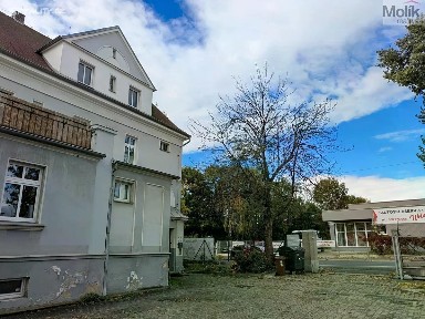Prodej činžovního domu 472 m²
