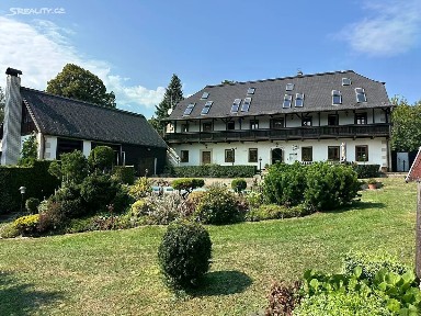 Prodej komerční nemovitosti 635 m² Lysá, Povrly