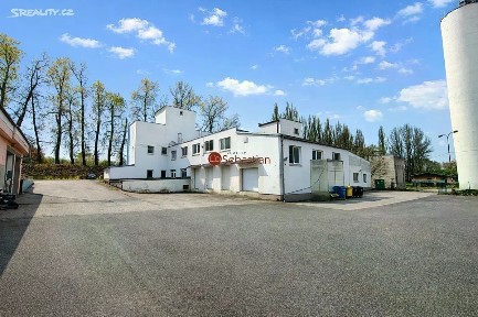 Pronájem výrobní haly, prostoru 1930 m² Dělnická, Jičín - Valdické Předměstí