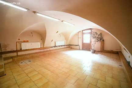Pronájem obchodního prostoru 59 m²