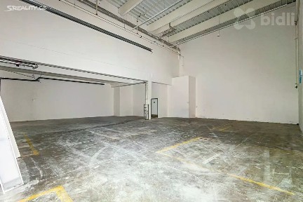 Pronájem skladového prostoru 245 m²