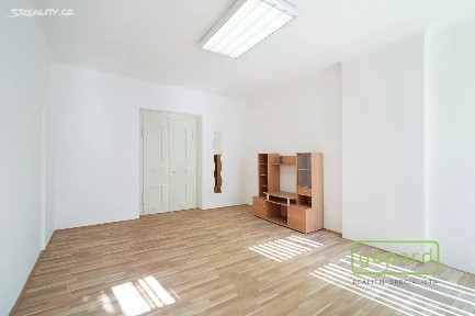 Pronájem kanceláře 14 m² Husova, Jičín - Valdické Předměstí
