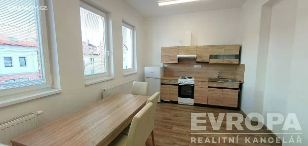 Pronájem kanceláře 50 m² Lánovská, Vrchlabí