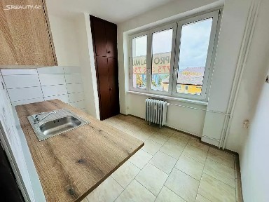 Pronájem bytu 1+1 40 m²