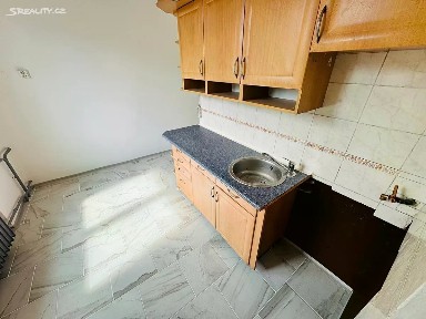 Pronájem bytu 1+1 33 m²