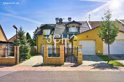 Prodej rodinného domu 104 m², pozemek 576 m² Výstavní, Olomouc - Chomoutov