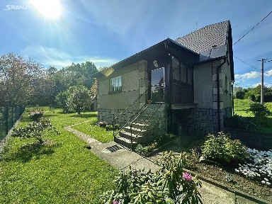 Prodej rodinného domu 177 m², pozemek 1568 m²