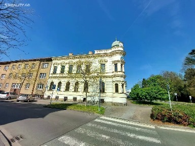 Pronájem obchodního prostoru 185 m²