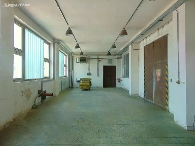 Skuteč, Chrudim, Husova