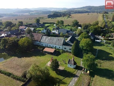Prodej rodinného domu 1175 m², pozemek 2780 m²