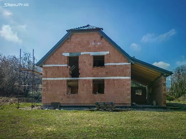 Prodej rodinného domu 187 m², pozemek 2207 m² Skorošice