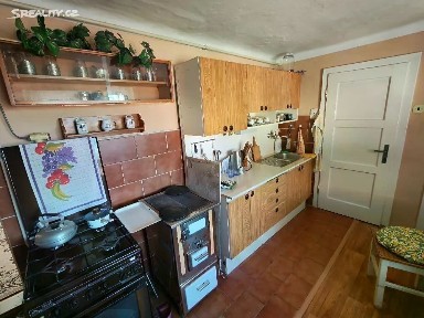 Prodej rodinného domu 350 m², pozemek 439 m²