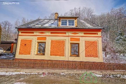 Prodej rodinného domu 336 m², pozemek 1626 m² Bernartice - Buková