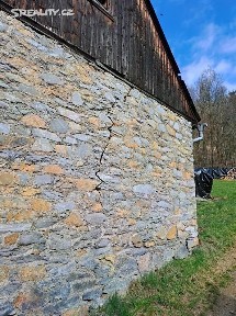 Prodej rodinného domu 195 m², pozemek 1475 m²