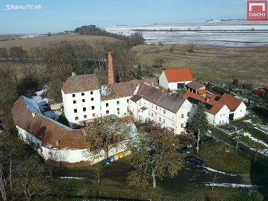Prodej komerční nemovitosti 6674 m² Královice