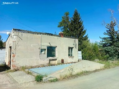 Prodej skladového prostoru 32 m²